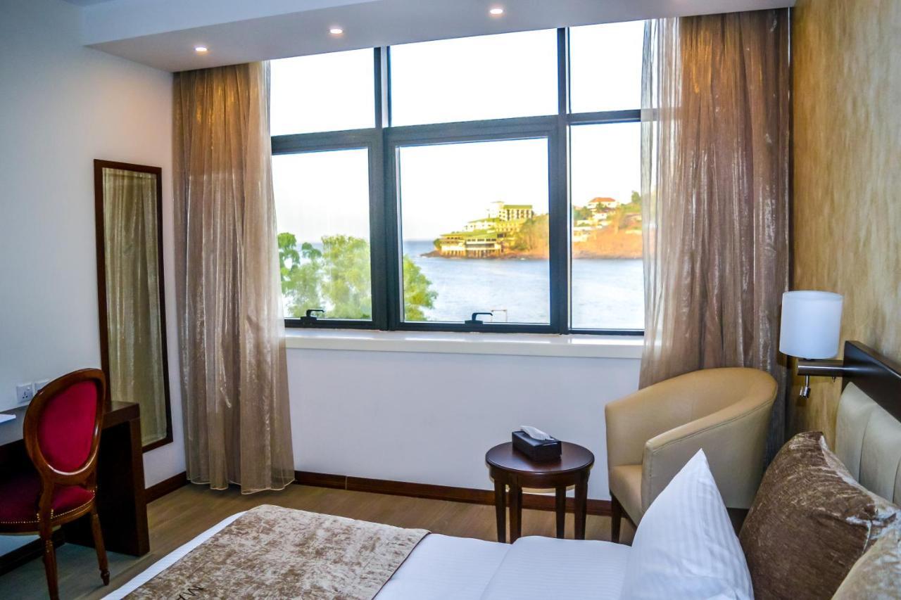 Mamba Point Hotel Freetown Exterior foto